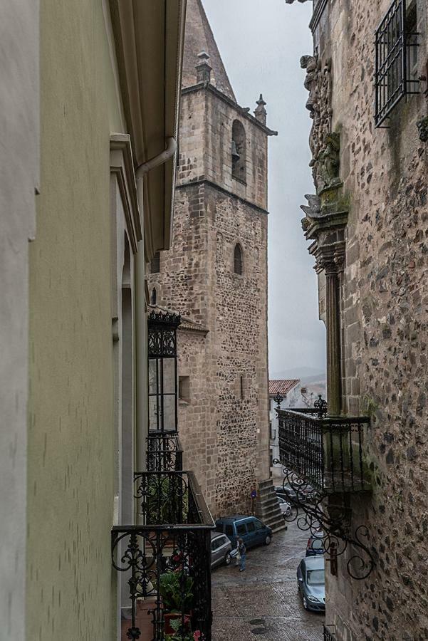 Domus Seleqtia Plaza De Santiago Apartment Caceres Exterior photo